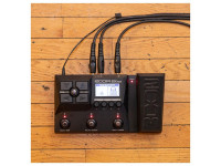 Zoom G2X FOUR Guitar Multi-Effect Zoom G2X FOUR Guitar Multi-Effect